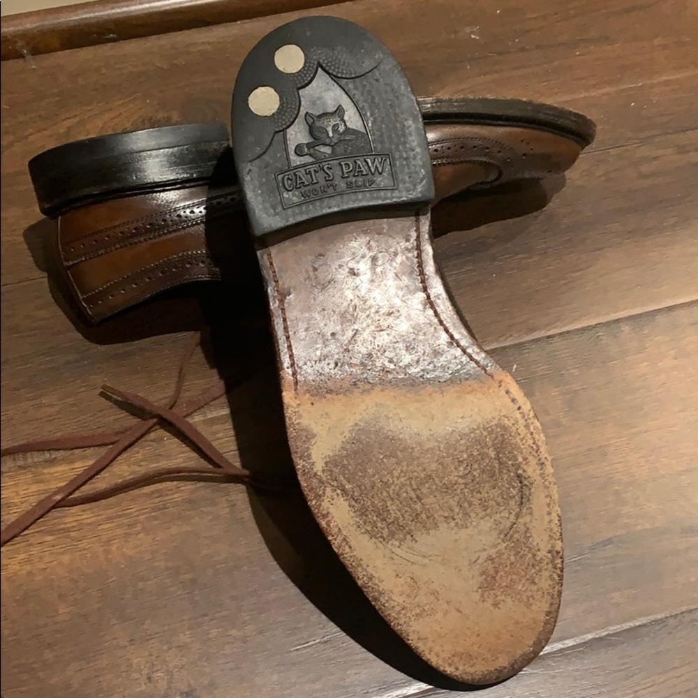 Shoes - Picture 4 of 6